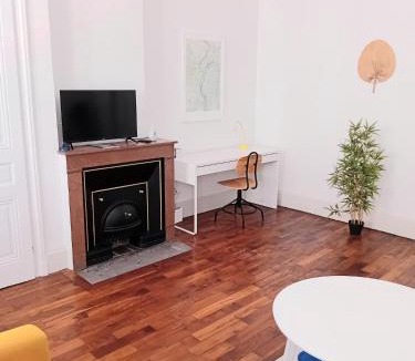 Voltaire - Saint Amour Apartment | Authentik Duguesclin -Lyon 3