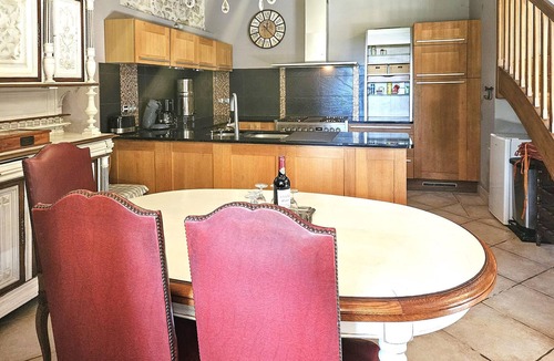 Montredon-Labessonnie House | Authentique maison campagne