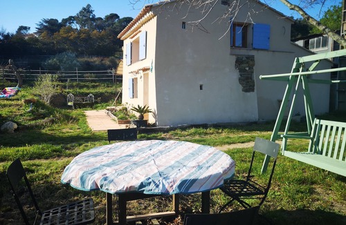 Six-Fours-les-Plages House | Authentique Bastidon Provençal