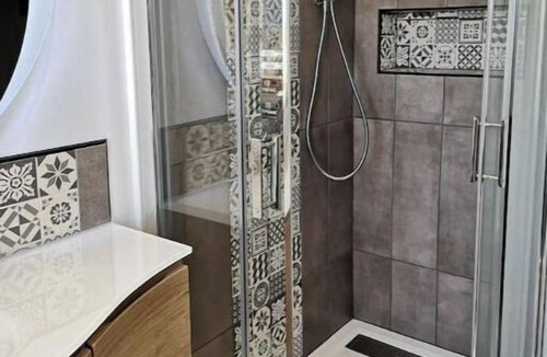 Valderoure Apartment | Authentique et Confortable - Valderoure