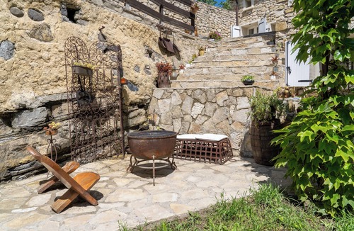 Alba-la-Romaine House | Authentique Maison D'ardèche Avec Piscine