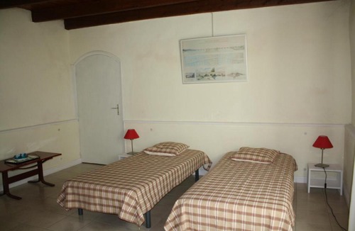 Pont-Saint-Esprit House | Authentique Mas Provençal