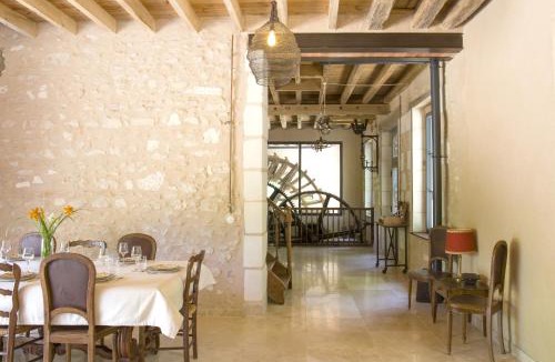 La Vernelle House | Authentique moulin à eau du ⅫⅠe siècle