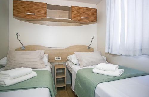 Bristane Resort | Auto-kamp Dvije suze 1