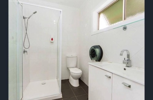 Seymour Hotel | Auto Lodge Motor Inn