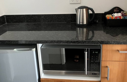 New Plymouth Hotel | Auto Lodge Motor Inn