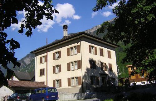 Linthal Apartment | Autofrei gleich vor der Haustür