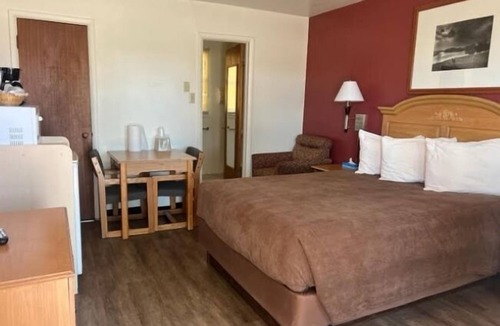 Newcastle Hotel | Autoinn Motel