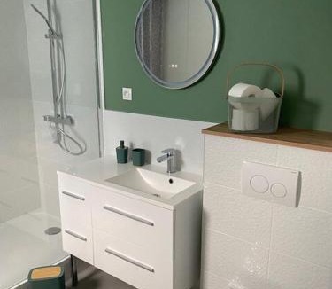Prunay Apartment | Autour de la bulle