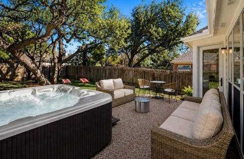 Cedar Park House | Autumn Fire