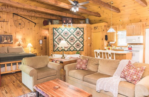 Lexington Cottage | Autumn Ridge Cottages
