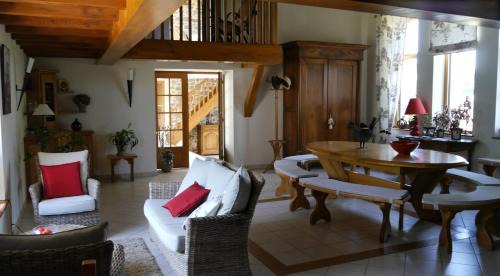 Ronno Bed & Breakfast | Aux 3 sapins