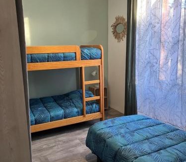 Cromac House | AUX ABORDS DU PoT BOUILLANT