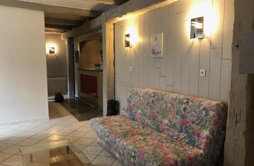 Ougney-Douvot Bed & Breakfast | Aux Berges du Doubs