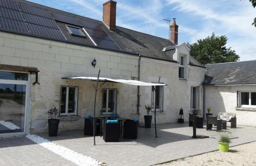 Sambin House | Aux Champs Des Châteaux