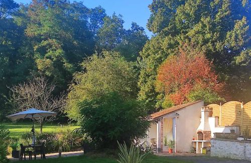 Bethisy-Saint-Pierre Apartment | Aux Charmes de la Vallée