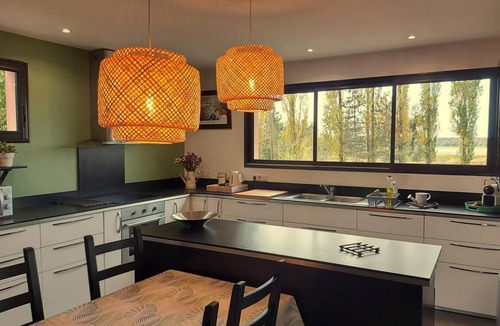 Geraudot House | Aux Couleurs du Lac - GERAUDOT