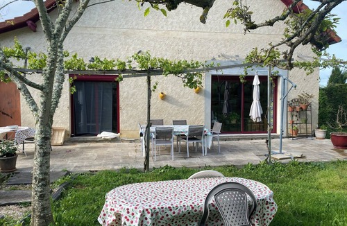 Larche Villa | Aux Deux Ânes