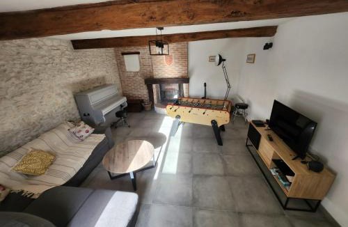 Castelnau-de-Levis House | Aux deux Marronniers Cathares