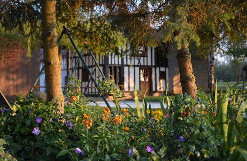 Louze Cottage | Aux Gites d'Haromagnyl - The Tower