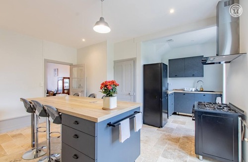 Joncy House | Aux Jardins - JONCY - Gîte