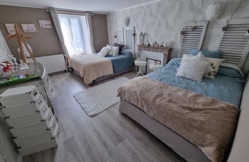 Mandeville-en-Bessin House | Aux léopards Normands