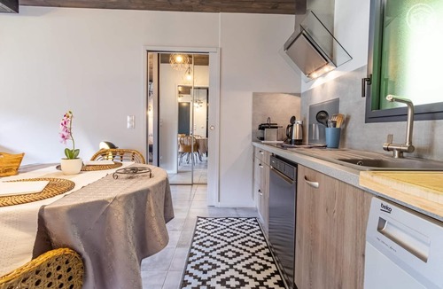 Novalaise House | AUX LOGIS DU LAC - NOVALAISE