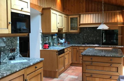 Saint-Offenge-Dessous House | Aux Paniers Coussins AREYL