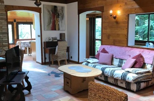 Saint-Offenge-Dessous House | Aux Paniers Coussins AREYL