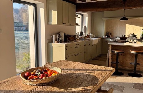 Adainville House | Aux Petits Bourgeons