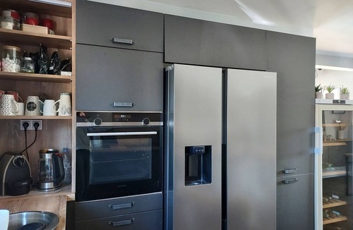 Bressols House | Aux Portes de Montauban, Maison Avec Jardin, Piscine et Jacuzzi