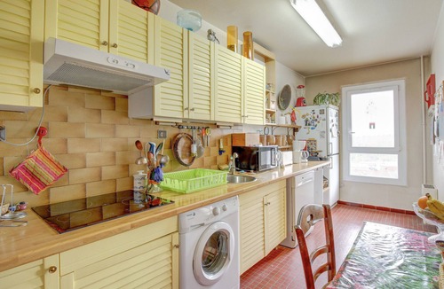 Bagnolet Apartment | Aux Portes des Lilas