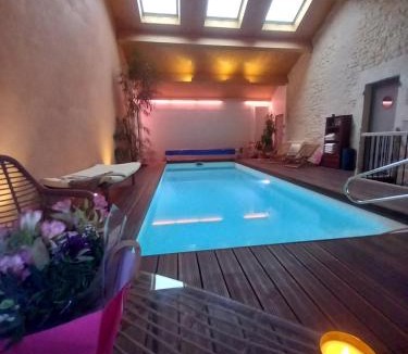 Champvoux House | Aux quatre coins du monde