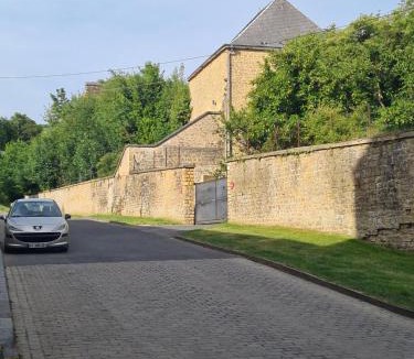 Sedan Apartment | Aux remparts du château