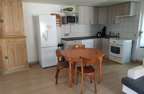 Chauriat Bed & Breakfast | Aux Rosiers Rouges