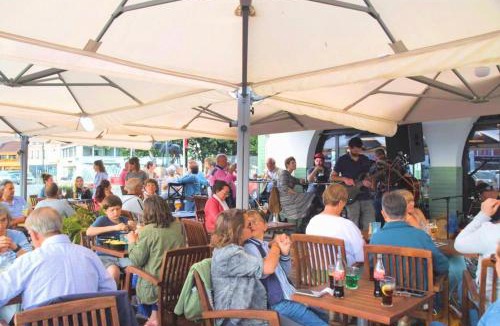 Montreuil-sur-Mer Hotel | Aux Temps d'Em