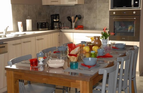 Saint-Genis-Laval Apartment | Aux Terrasses de Beauregard