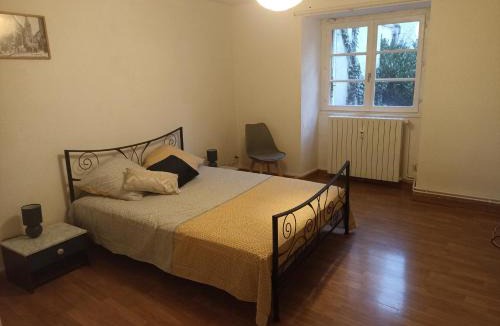 Salins-les-Bains Apartment | Aux Thermes