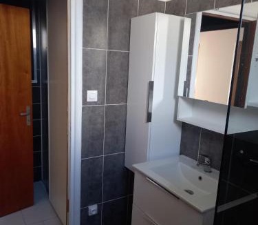 Lavelanet Bed & Breakfast | Aux Tournesols