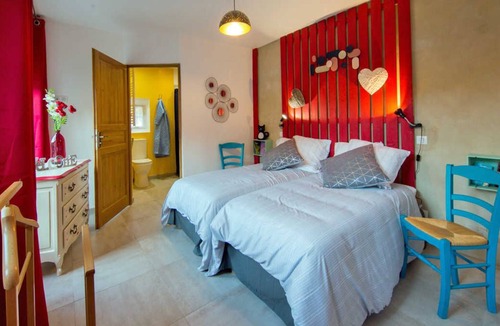 Saint-Saens House | Aux Volets Rouges - ST Saens