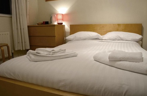 Bicester Bed & Breakfast | Ava House Bed and Breakfast