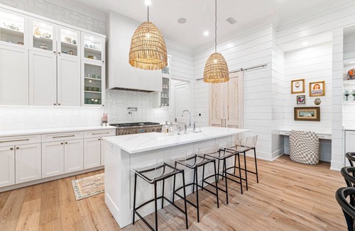 White's Gulfview House | Available for Spring Break! Private Salt Water Pool! Sitting Spa! 5 Adult Bikes!