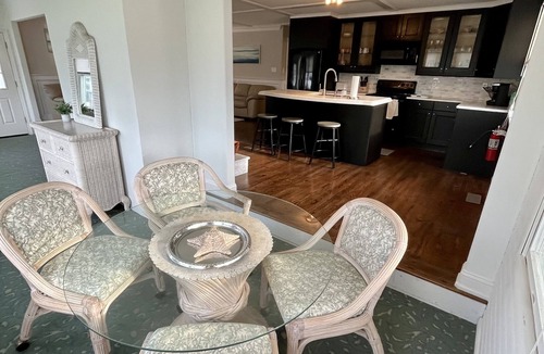 Avalon Condo | Avalon Bayside Condo With Pool - 4 Beds/2 Baths