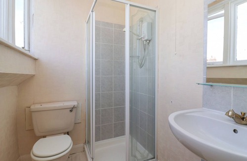 Bridlington Old Town Cottage | Avalon Lodge