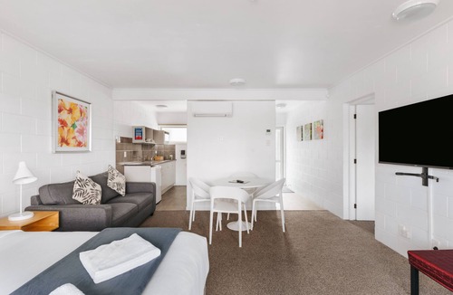 Thames Apartment | Avalon Motel Thames – Wenzel Motels