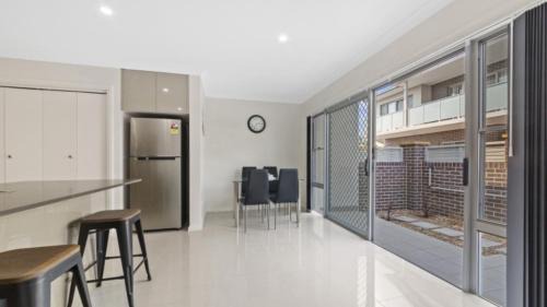 Booker Bay House | Avani - Modern & Tranquil - Wifi