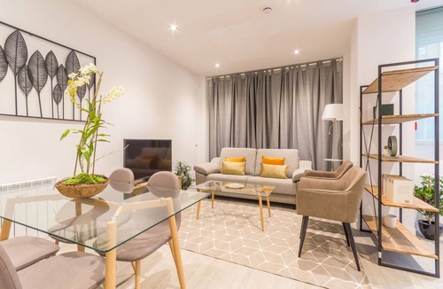 Guindalera Apartment | Avenida America I apartment in Madrid