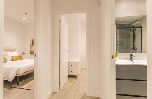 Guindalera Apartment | Avenida America I apartment in Madrid