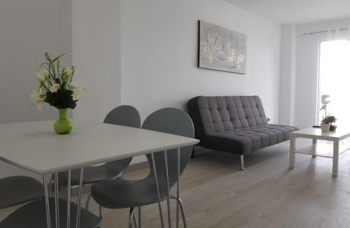 Raval Roig Apartment | Avenida de Denia N11 close to the Beach