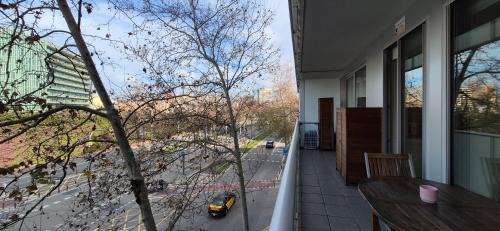 Provencals del Poblenou Apartment | Avenida Diagonal - Próximo a Sagrada Familia y parking gratis - Angeles Terraza